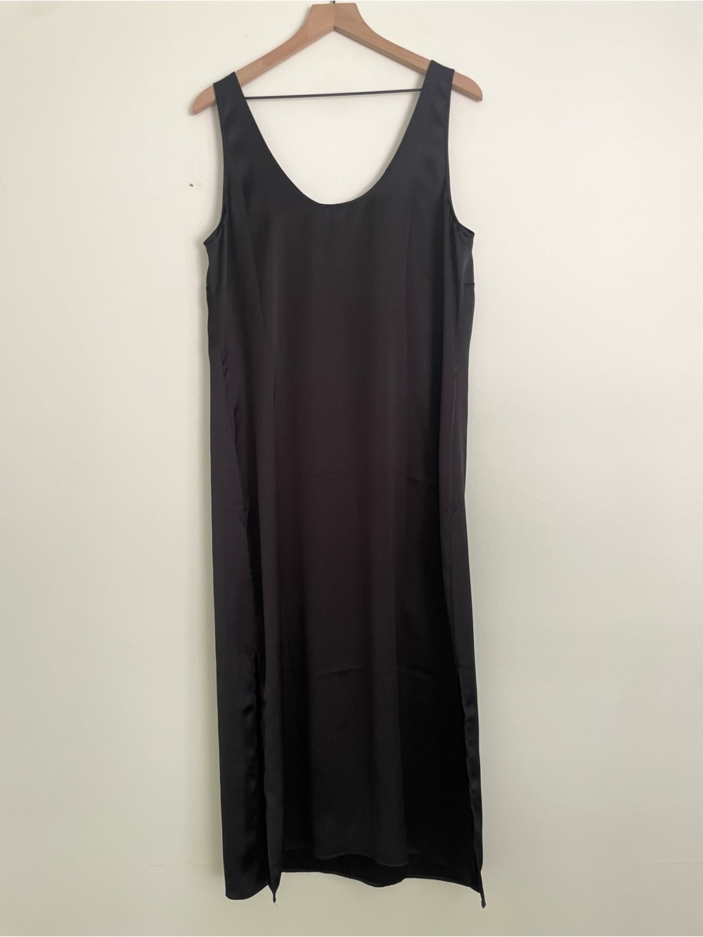 H&M Black Satin Scoop Neck Tank Dress - Picture 7 of 10